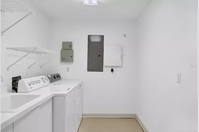 2918 Avenue E, Holmes Beach, FL 34217 - Photo 15