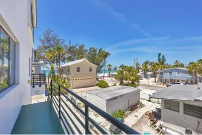 2918 Avenue E, Holmes Beach, FL 34217 - Photo 33