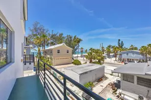 2918 Avenue E, Holmes Beach, FL 34217 - Photo 33