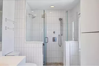 2918 Avenue E, Holmes Beach, FL 34217 - Photo 31