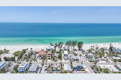 2918 Avenue E, Holmes Beach, FL 34217 - Photo 43