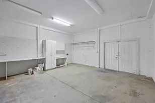 2918 Avenue E, Holmes Beach, FL 34217 - Photo 37