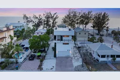 2918 Avenue E, Holmes Beach, FL 34217 - Photo 5