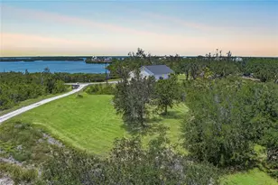 818 Bayou Point Ct, Terra Ceia, FL 34250 - Photo 1