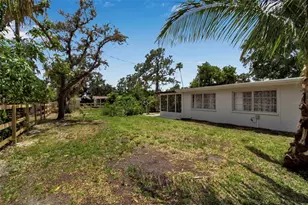 709 84th St NW, Bradenton, FL 34209 - Photo 47