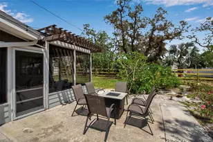 709 84th St NW, Bradenton, FL 34209 - Photo 41