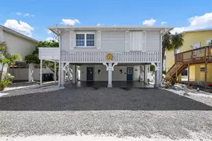 4503 Gulf Dr, Holmes Beach, FL 34217 - Photo 3