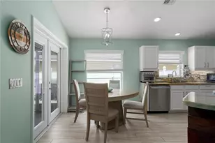 5209 Lansdowne Way, Palmetto, FL 34221 - Photo 9