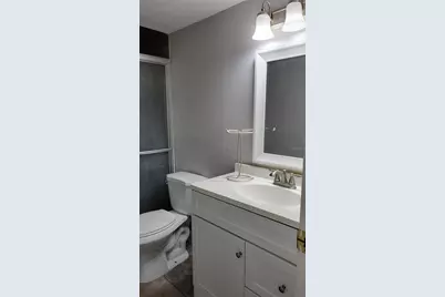 500 N Jefferson Avenue E #E5, Sarasota, FL 34237 - Photo 15