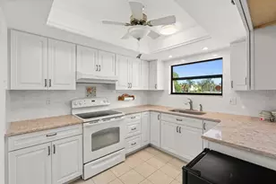 1302 58th St W, Bradenton, FL 34209 - Photo 9