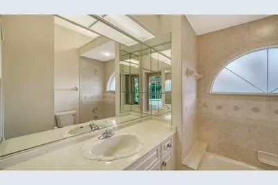 6633 The Masters Avenue, Lakewood Ranch, FL 34202 - Photo 31