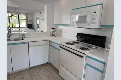 4505 45th Avenue W #101B, Bradenton, FL 34210 - Photo 9