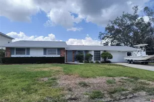 4411 Dolphin Ln, Palmetto, FL 34221 - Photo 1