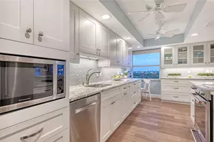 1750 Benjamin Franklin Dr, Sarasota, FL 34236 - Photo 21