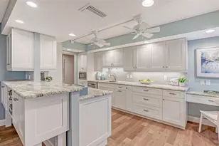 1750 Benjamin Franklin Dr, Sarasota, FL 34236 - Photo 13