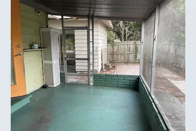 2415 Pelican Drive, Sarasota, FL 34237 - Photo 13