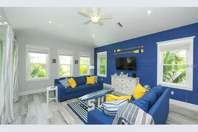 212 Spring Avenue, Anna Maria, FL 34216 - Photo 7
