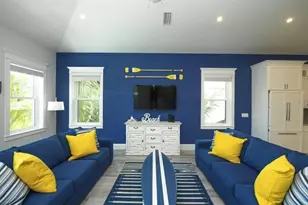 212 Spring Ave, Anna Maria, FL 34216 - Photo 5