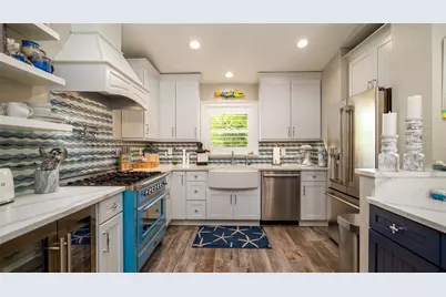 403 75th Street, Holmes Beach, FL 34217 - Photo 17