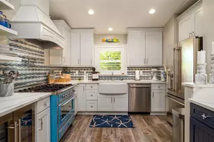 403 75th St, Holmes Beach, FL 34217 - Photo 17