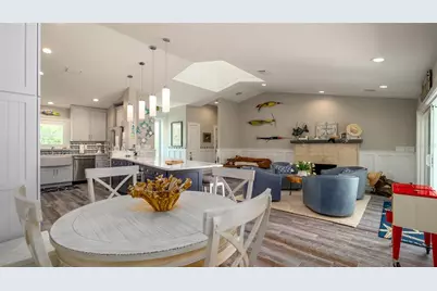 403 75th Street, Holmes Beach, FL 34217 - Photo 19