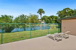 928 Sunridge Dr, Sarasota, FL 34234 - Photo 41