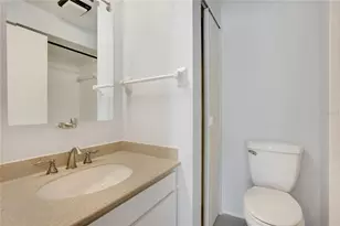 928 Sunridge Dr, Sarasota, FL 34234 - Photo 23