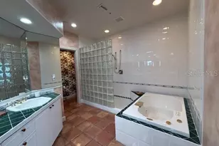 380 Gulf of Mexico Dr, Longboat Key, FL 34228 - Photo 33