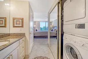 1212 Benjamin Franklin Dr, Sarasota, FL 34236 - Photo 25