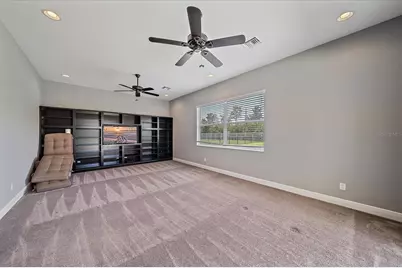 917 145th Street Circle NE, Bradenton, FL 34212 - Photo 9