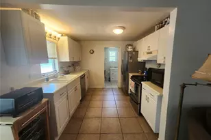 300 N 22nd St, Bradenton Beach, FL 34217 - Photo 15