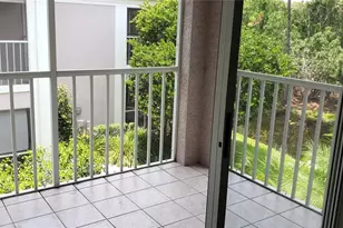 5678 Sheffield Greene Cir, Sarasota, FL 34235 - Photo 13