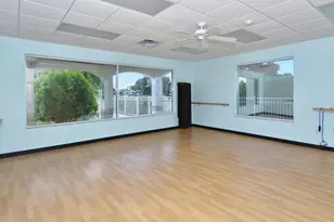 9480 Forest Hills Cir, Sarasota, FL 34238 - Photo 45