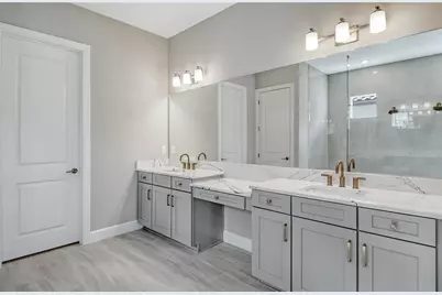 15625 San Lazzaro Avenue, Bradenton, FL 34211 - Photo 35