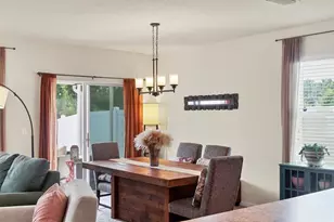 309 Blue Point Dr, Ruskin, FL 33570 - Photo 3