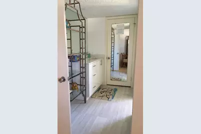 4825 Gulf Of Mexico Drive #201, Longboat Key, FL 34228 - Photo 21