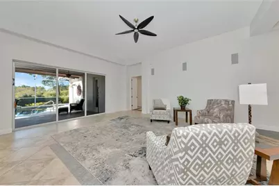 7624 Boltons Court, Bradenton, FL 34201 - Photo 7