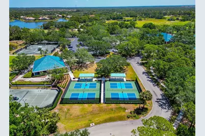 7624 Boltons Court, Bradenton, FL 34201 - Photo 37