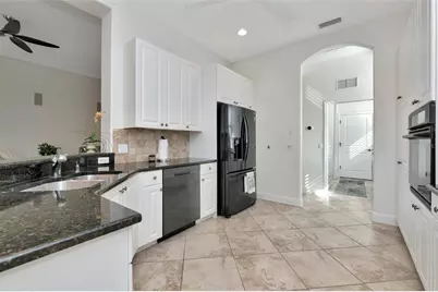 7624 Boltons Court, Bradenton, FL 34201 - Photo 17