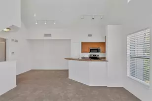 5531 Rosehill Rd, Sarasota, FL 34233 - Photo 9