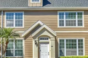 5531 Rosehill Rd, Sarasota, FL 34233 - Photo 3