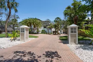 7333 Point of Rocks Rd, Sarasota, FL 34242 - Photo 5