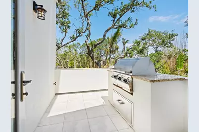 7333 Point Of Rocks Road, Sarasota, FL 34242 - Photo 19