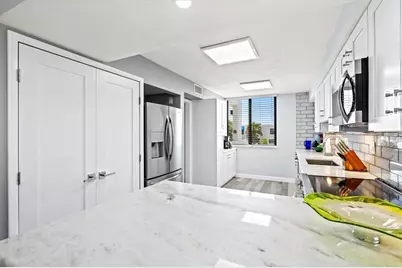 750 Bayport Way #750, Longboat Key, FL 34228 - Photo 7