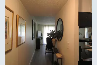 4516 Longwater #29, Sarasota, FL 34235 - Photo 9