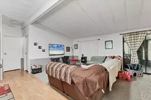 6710 36th Ave E, Palmetto, FL 34221 - Photo 9