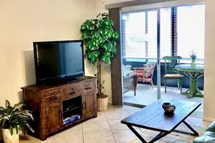 102 Capri Isles Blvd, Venice, FL 34292 - Photo 9