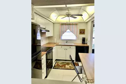 102 Capri Isles Boulevard #103, Venice, FL 34292 - Photo 11