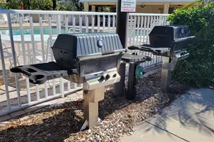 3716 82nd Ave Cir E, Sarasota, FL 34243 - Photo 27