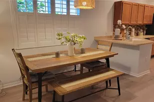 3716 82nd Ave Cir E, Sarasota, FL 34243 - Photo 7